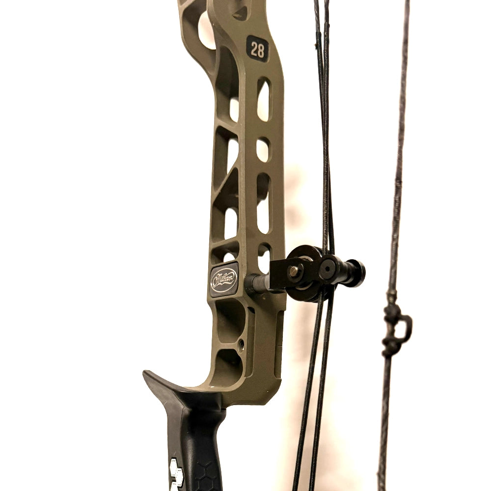 Mathews VXR 28 – RH – 65# – Ambush (Used)